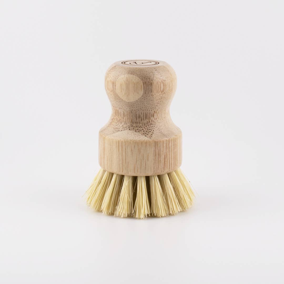Green Llama - Dish Scrub Brush (Bamboo & Sisal) with Llama Logo - 6Ct